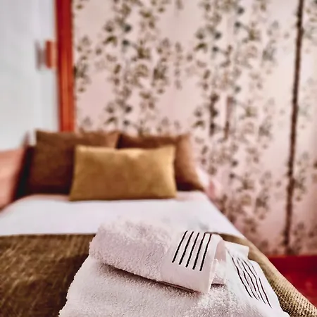 Проживание в семье La Casa De Tentenecio